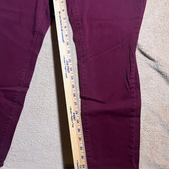 Wax Jean Los Angeles Women 14 Maroon Burgundy Mid Raise Straight Leg Jeans (L) - Picture 5 of 7